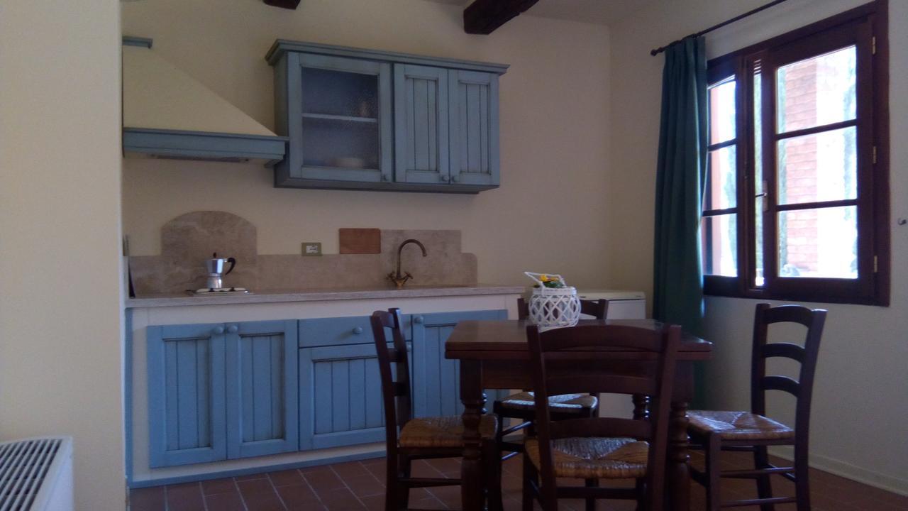 קמפיליה מריטימה Residence La Contessa מראה חיצוני תמונה